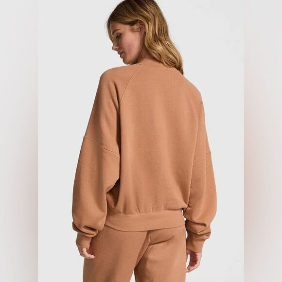 Victoria's Secret Women's Fleece Mock-Neck Sweatshirt Size Large - Picture 2 of 3